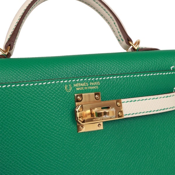 Herm&egrave;s Special Order (HSS) Kelly Sellier 20 Vert Jade and Craie Epsom Gold Hardware
